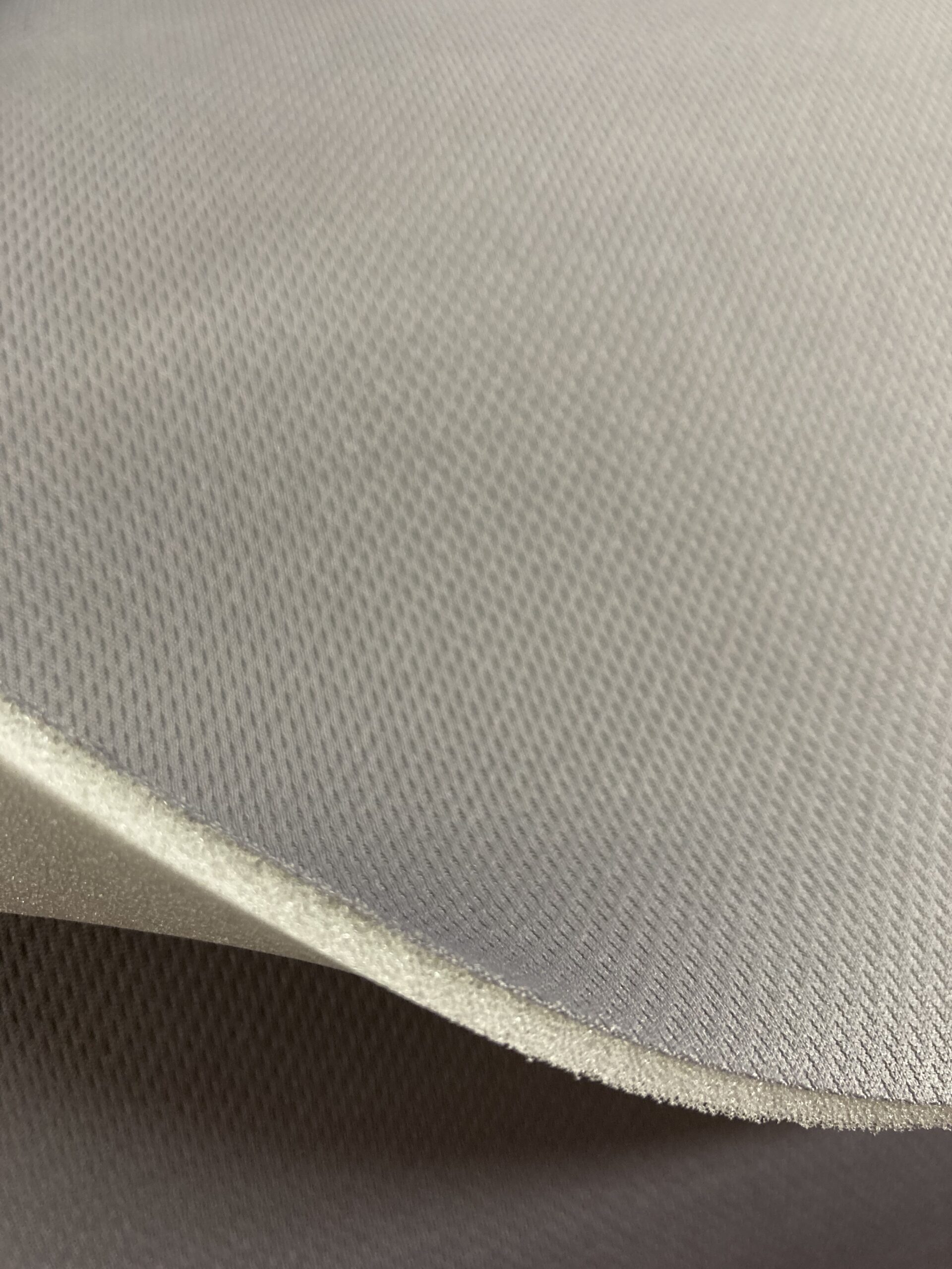 Punto foamizado techo coche gris plata