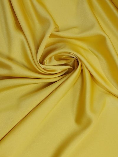 Crepe Satén Venecia mostaza