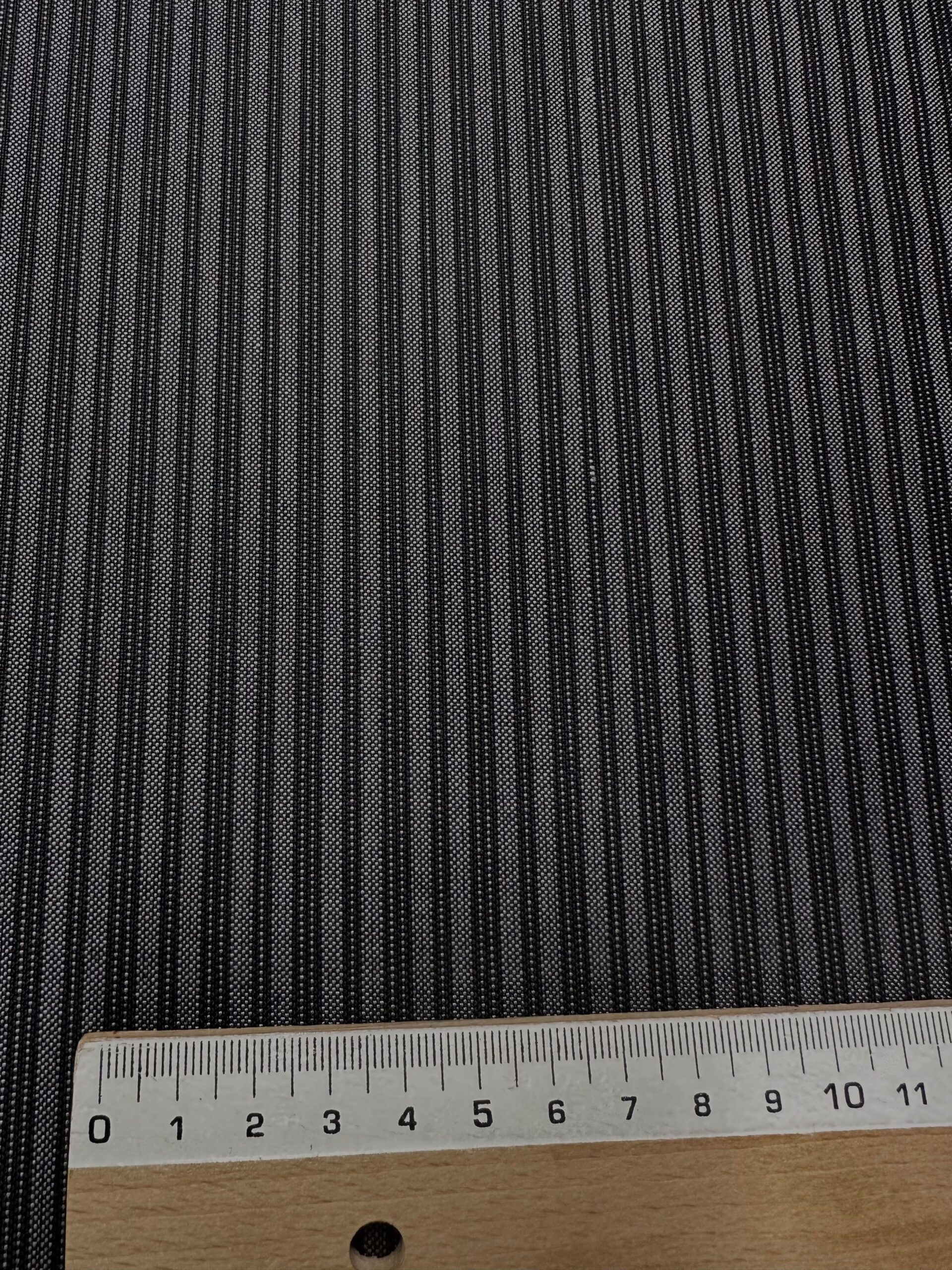 Plana raya Chester gris