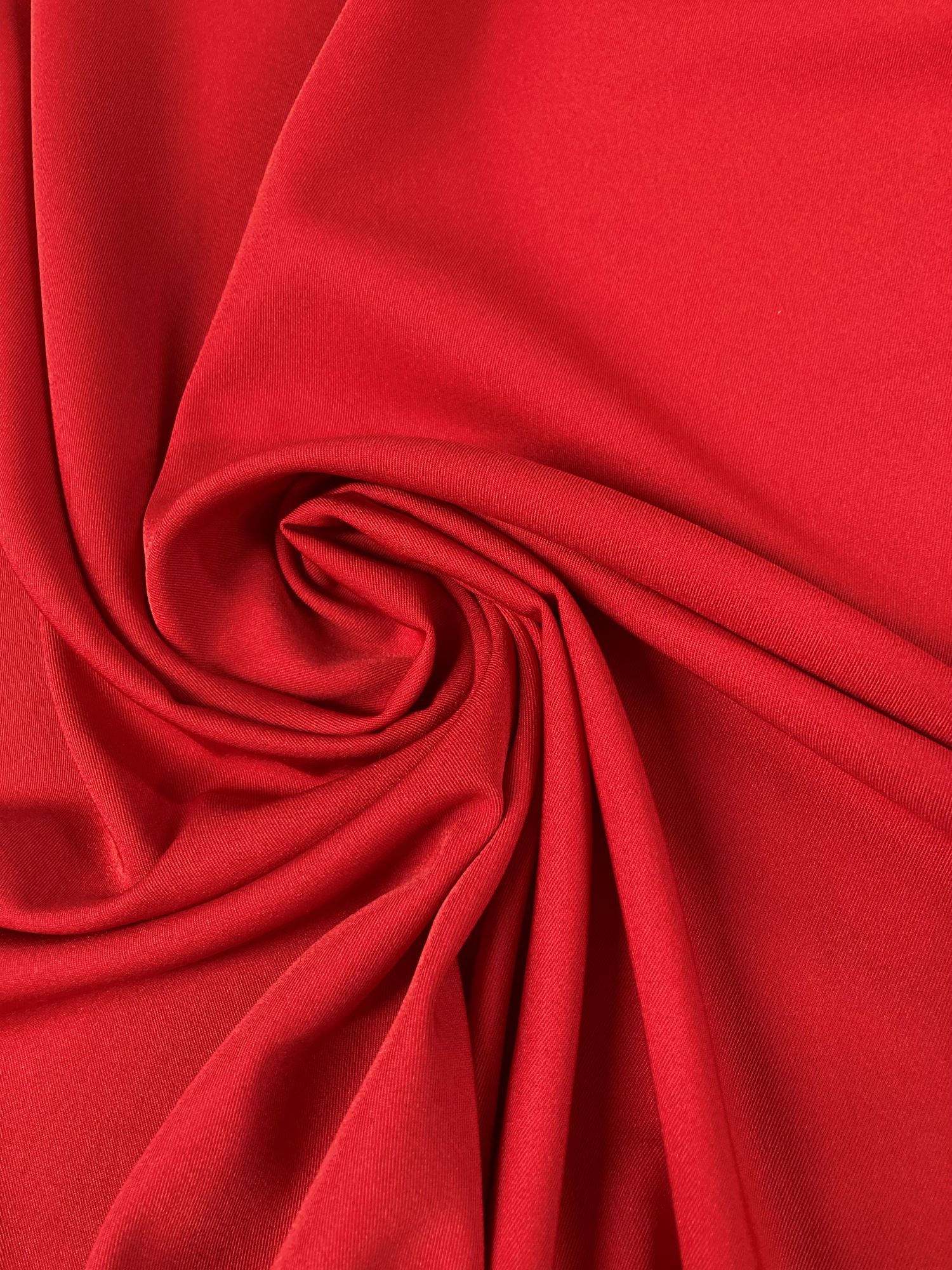 Bielástico gabardina liso rojo