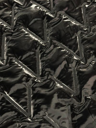 Acolchado Leos Negro