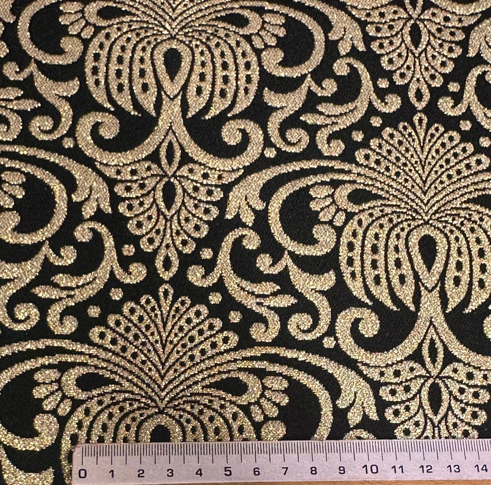 Brocado Granada negro