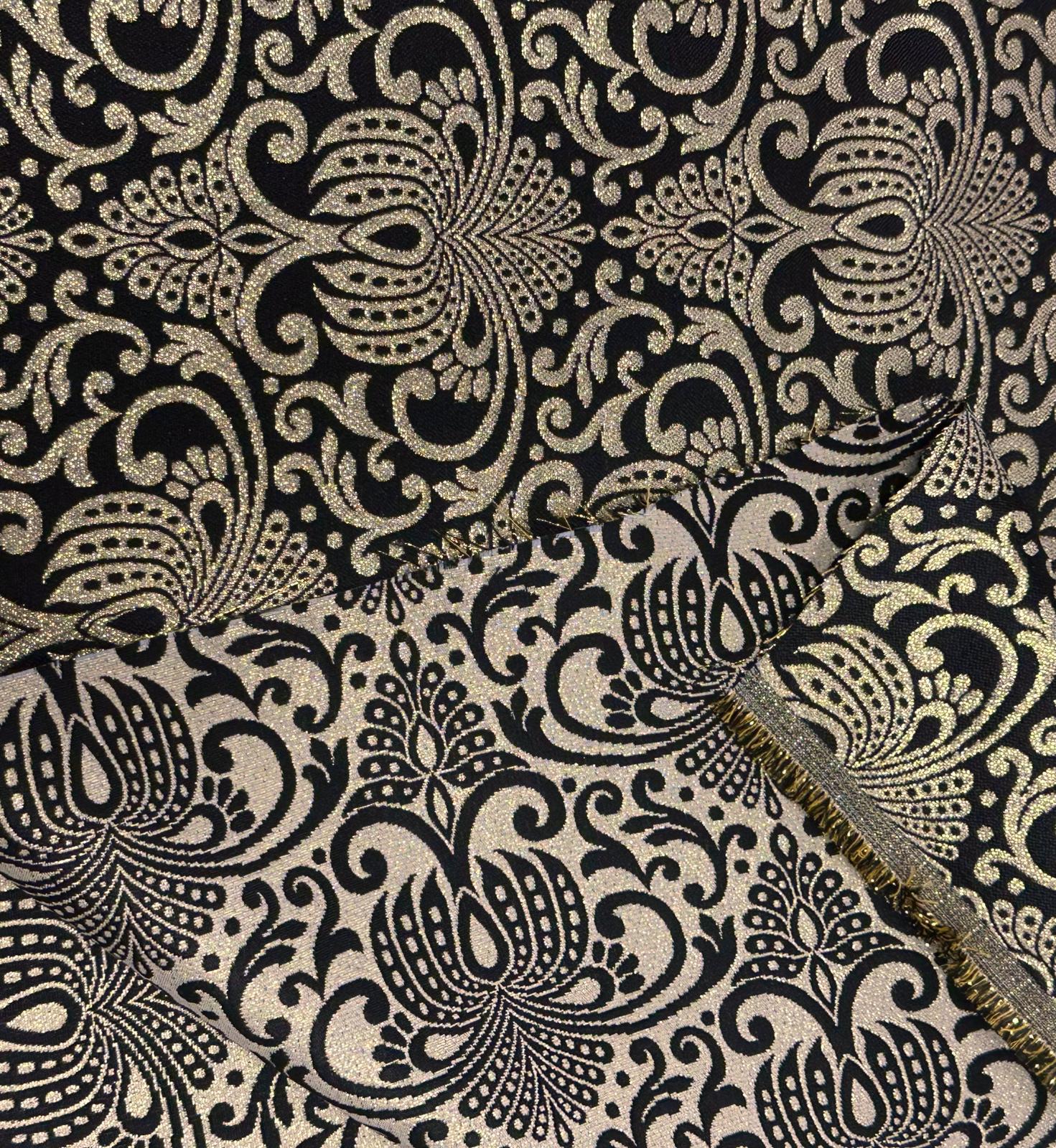 Brocado Granada negro