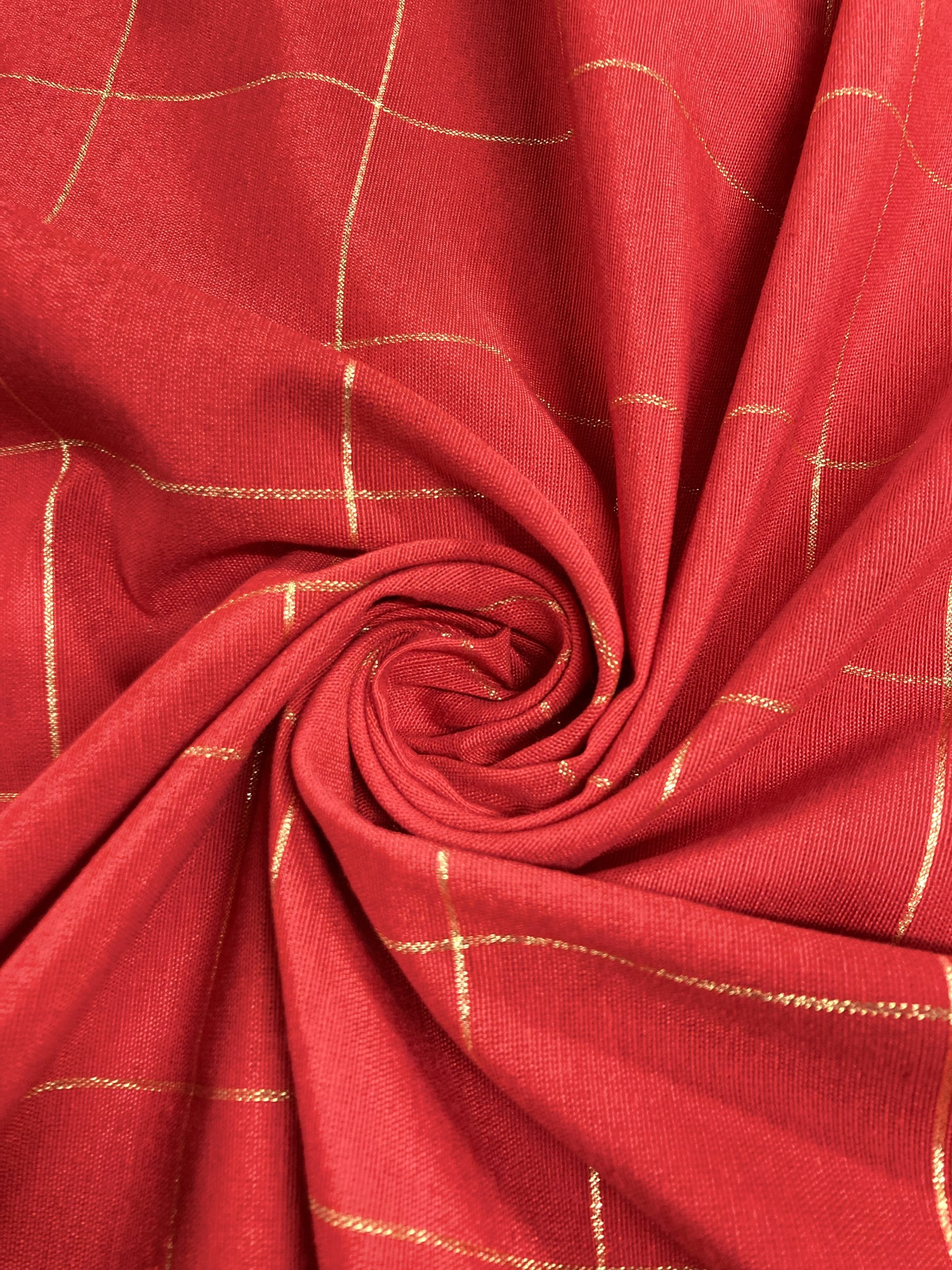 Loneta cuadros lurex oro 3.20