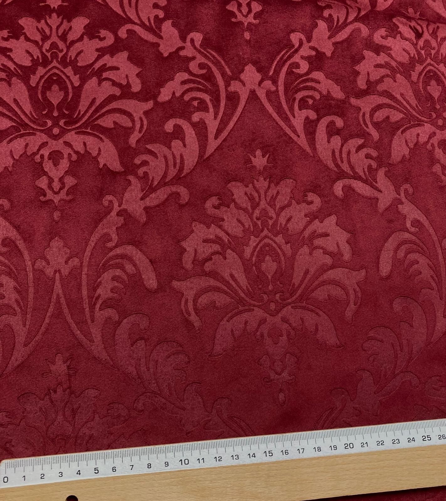 Terciopelo gofrado granate