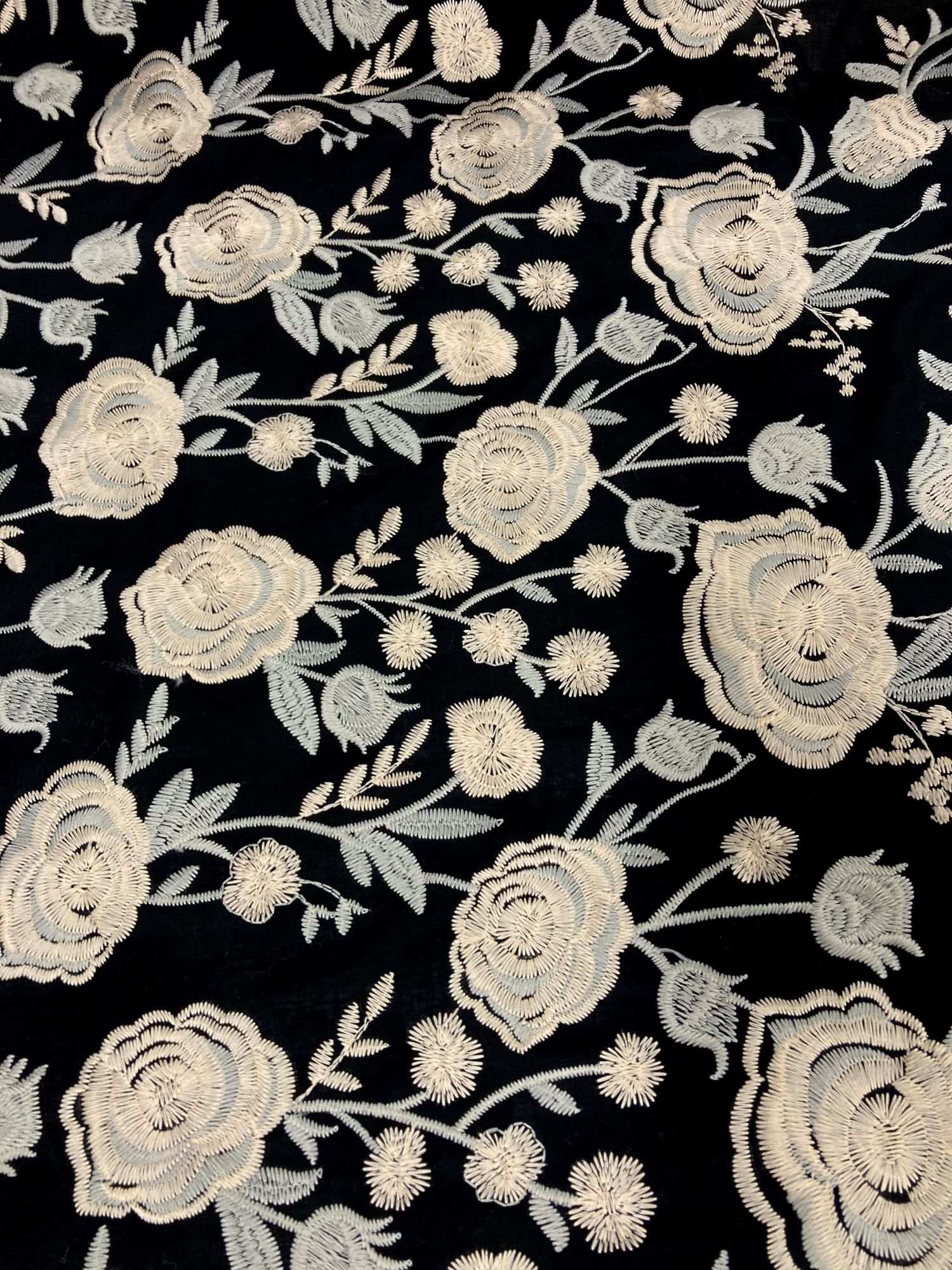 Viscosa Bordada Alhambra negro