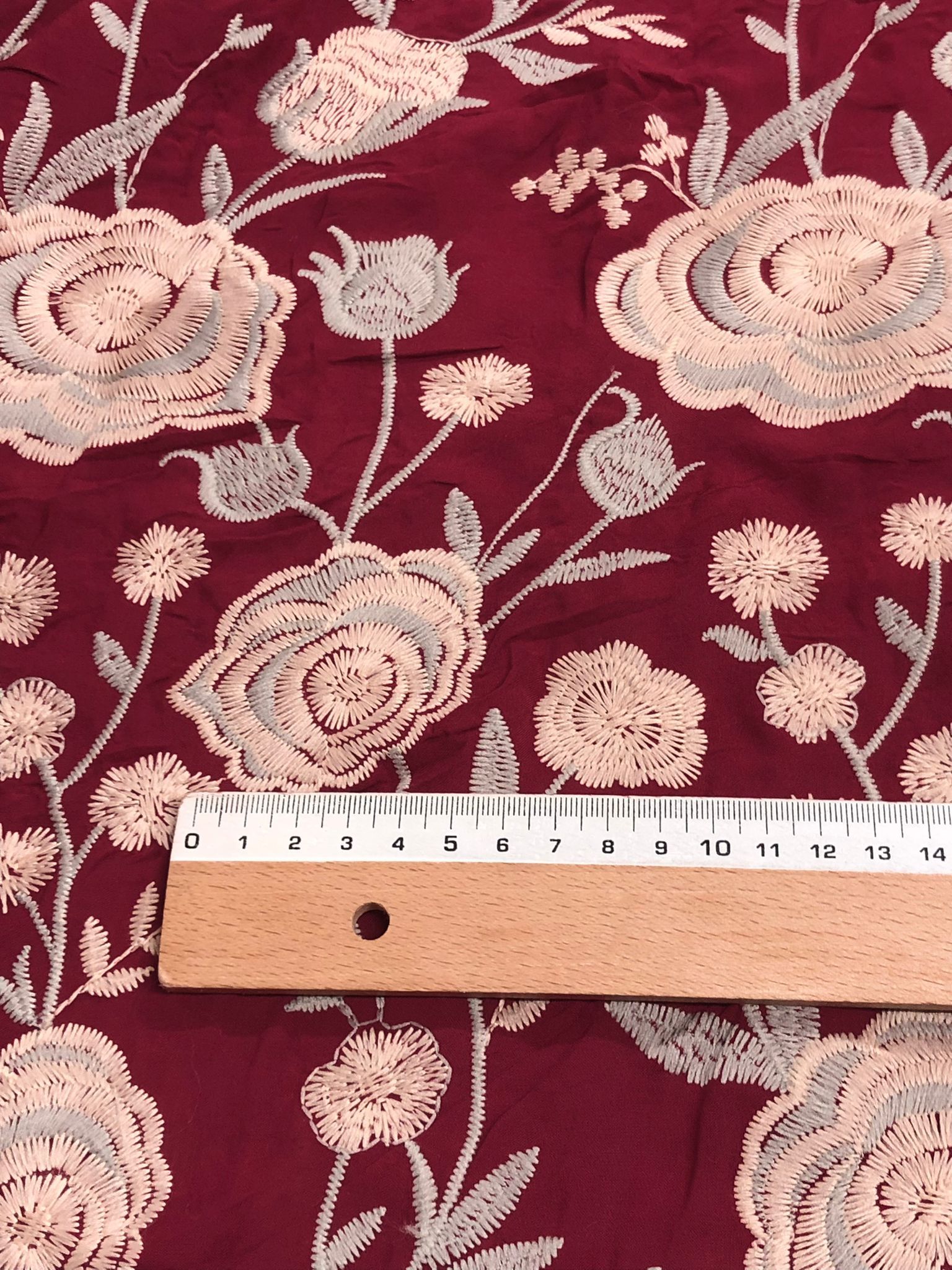 Viscosa Bordada Alhambra rojo - Imagen 3