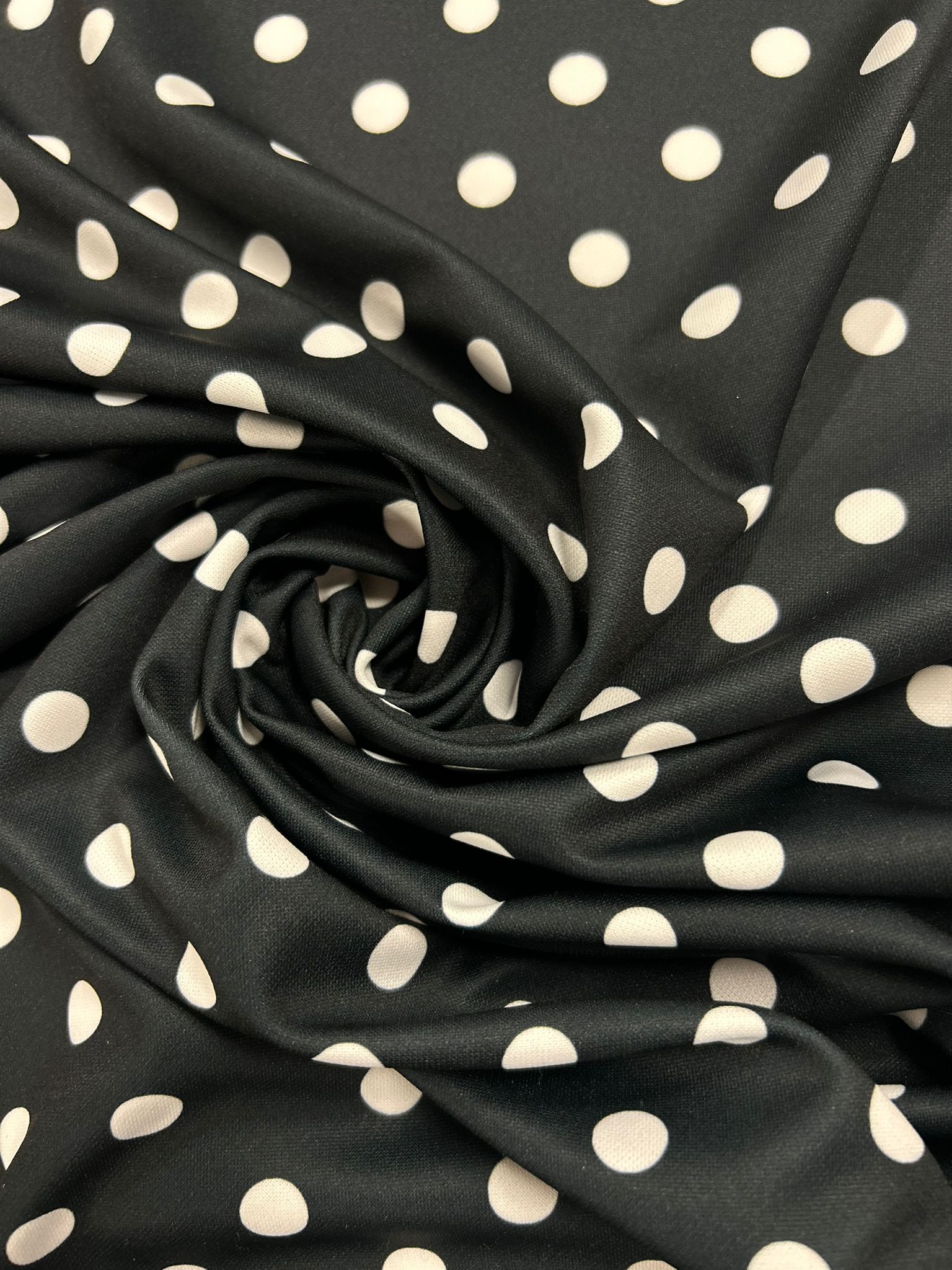 Punto de seda negro l.blanco