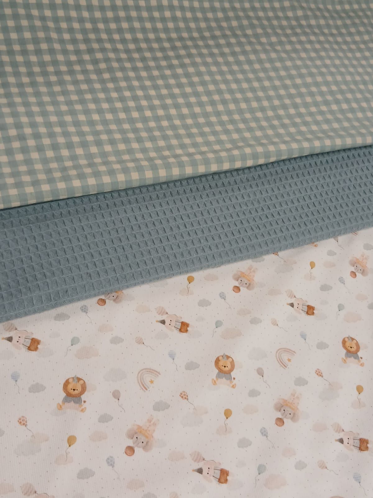 Pique nube leones - Imagen 2